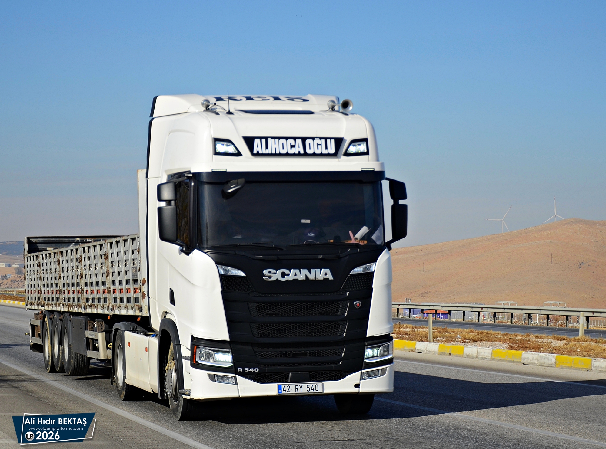 [Resim: 1776946392_Td4hEutMWAGrJKK.JPG]