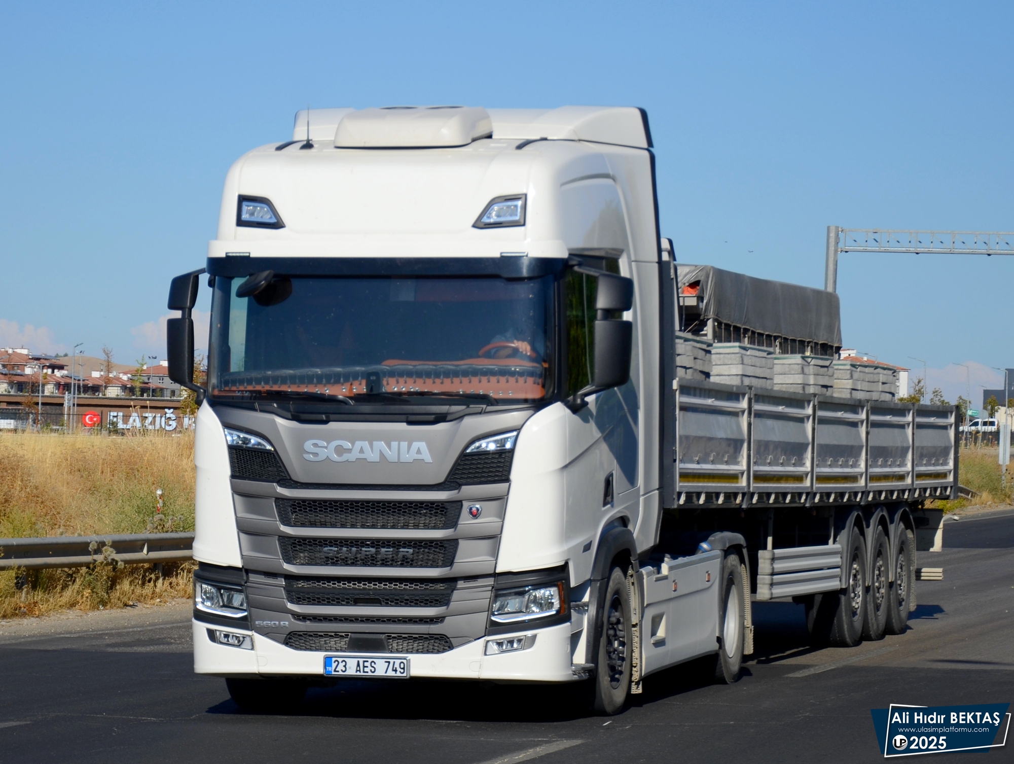 [Resim: 1777549751_yZHE7kqyWhbGaSl.JPG]